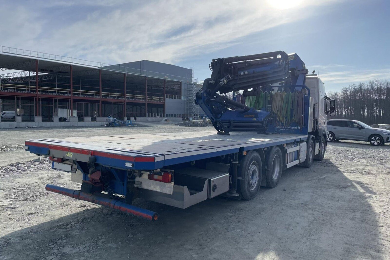 Volvo FM 460 8x2 EURO6 Pritsche Kran PALFINGER PK65002 - Platós teherautó, Darus autó: 3 kép. Volvo FM 460 8x2 EURO6 Pritsche Kran PALFINGER PK65002 - Platós teherautó, Darus autó: 3 kép.