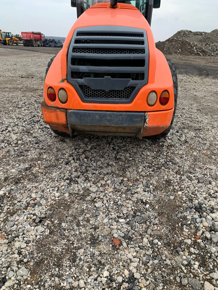 Talajtömörítő HAMM H 20 I: 6 kép.