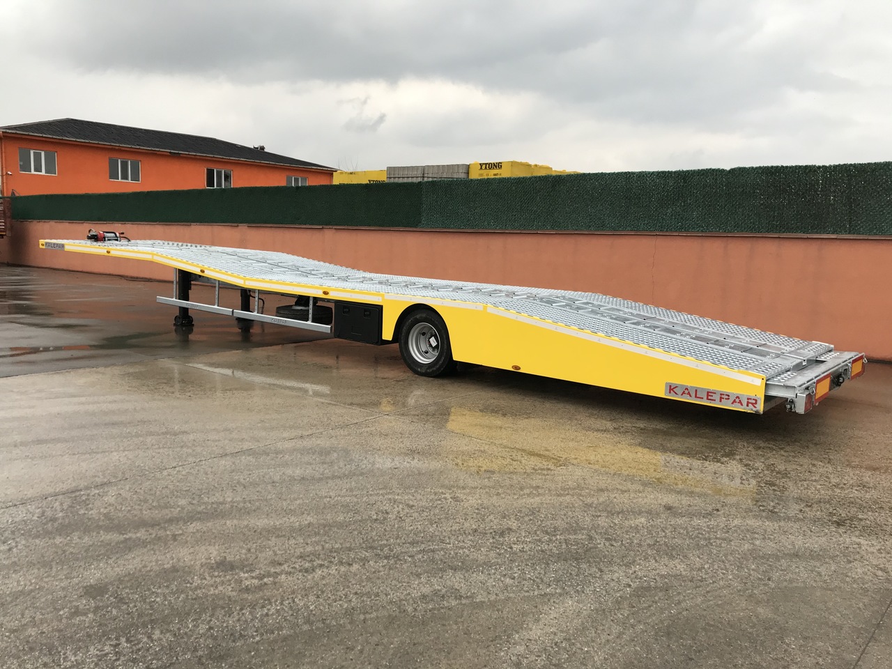 KALEPAR KLP 119V3 Car/Caravan/Van/Mobilehome Transporter - Félpótkocsi autószállító: 4 kép. KALEPAR KLP 119V3 Car/Caravan/Van/Mobilehome Transporter - Félpótkocsi autószállító: 4 kép.