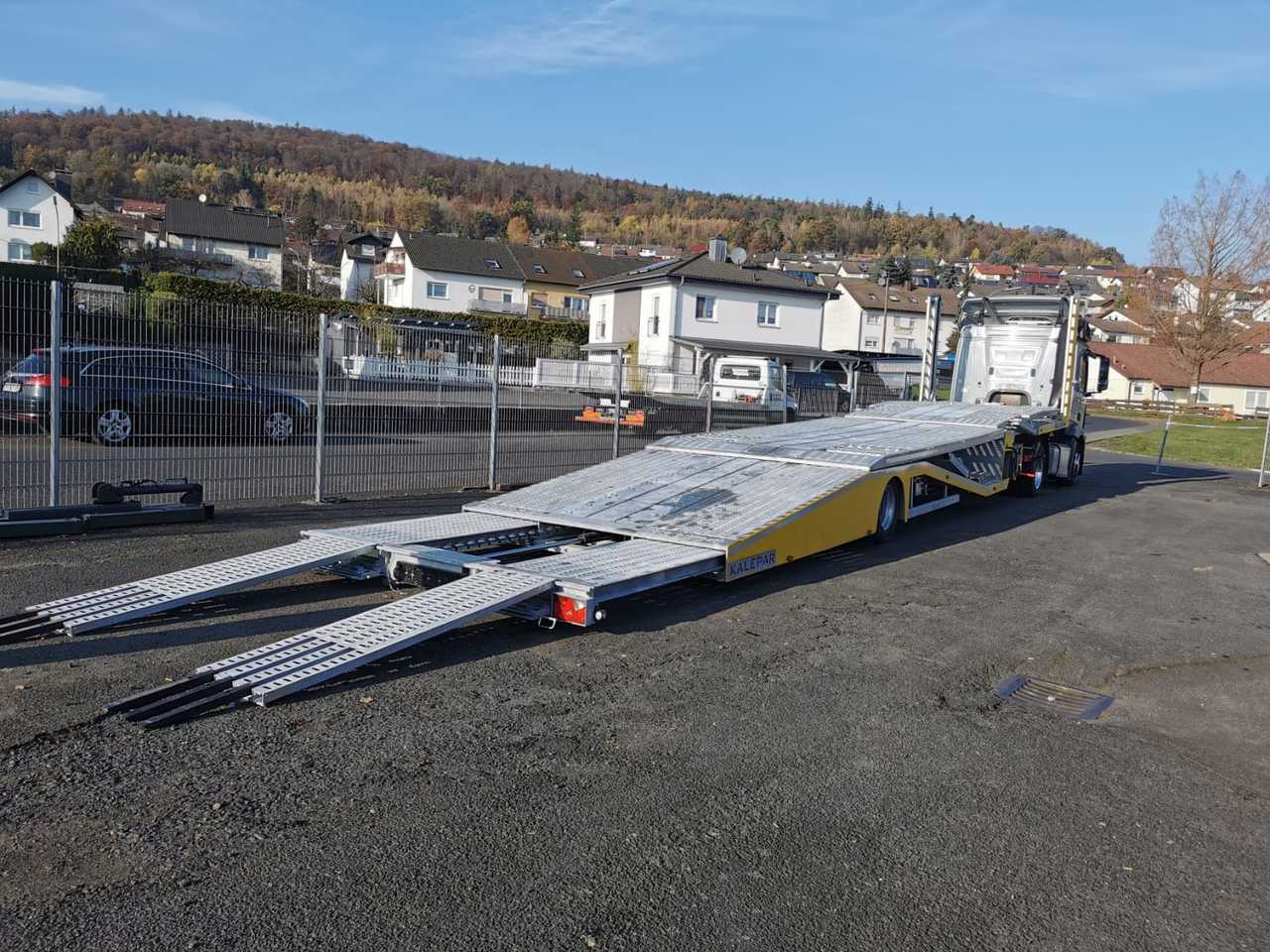 KALEPAR KLP 119V5 Autotransporter - Félpótkocsi autószállító: 3 kép. KALEPAR KLP 119V5 Autotransporter - Félpótkocsi autószállító: 3 kép.