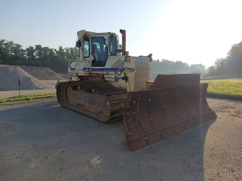 Komatsu D 61 PX-15 E0 - Buldózer: 5 kép. Komatsu D 61 PX-15 E0 - Buldózer: 5 kép.