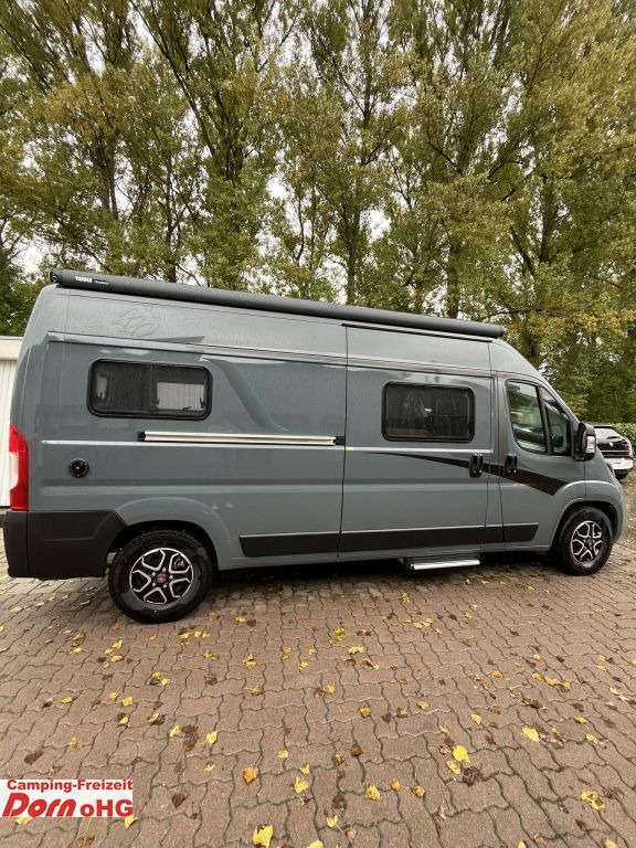 Knaus BoxLife 600 ME Automatik/180PS - Kempingautó: 2 kép. Knaus BoxLife 600 ME Automatik/180PS - Kempingautó: 2 kép.