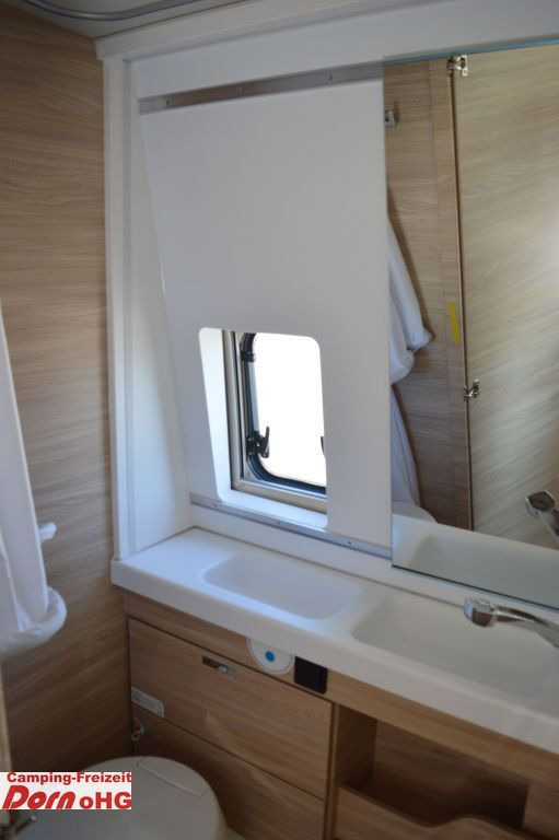 Kempingautó Knaus BoxStar 600 Street 60 Years Mit Zusatzausstattun: 24 kép. Kempingautó Knaus BoxStar 600 Street 60 Years Mit Zusatzausstattun: 24 kép.