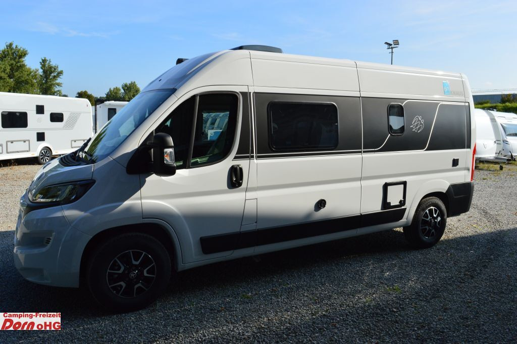 Knaus BoxStar 600 Street 60 Years Mit Zusatzausstattun - Kempingautó: 4 kép. Knaus BoxStar 600 Street 60 Years Mit Zusatzausstattun - Kempingautó: 4 kép.