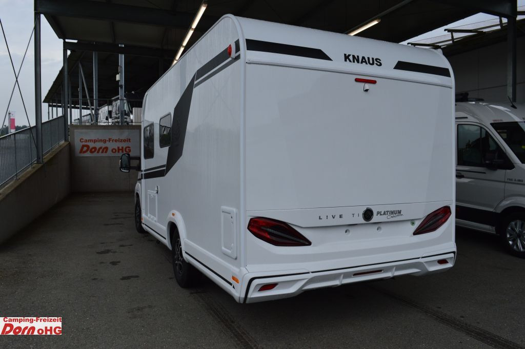 Knaus L!VE TI 650 MF Platinum Selection 140PS - Félintegrált lakóautó: 5 kép. Knaus L!VE TI 650 MF Platinum Selection 140PS - Félintegrált lakóautó: 5 kép.