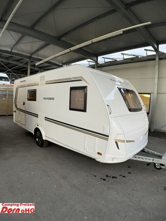 Weinsberg CaraOne 500 FDK Viel Ausstattung - Lakókocsi: 4 kép. Weinsberg CaraOne 500 FDK Viel Ausstattung - Lakókocsi: 4 kép.