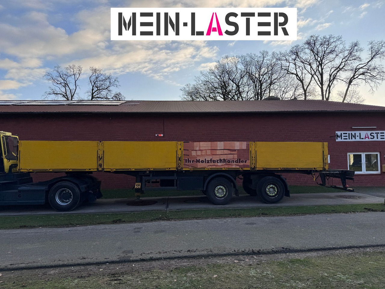 Ackermann Baustoffpritsche 11.5-13 m Lenkachse NL 19t - Platós félpótkocsi: 4 kép. Ackermann Baustoffpritsche 11.5-13 m Lenkachse NL 19t - Platós félpótkocsi: 4 kép.