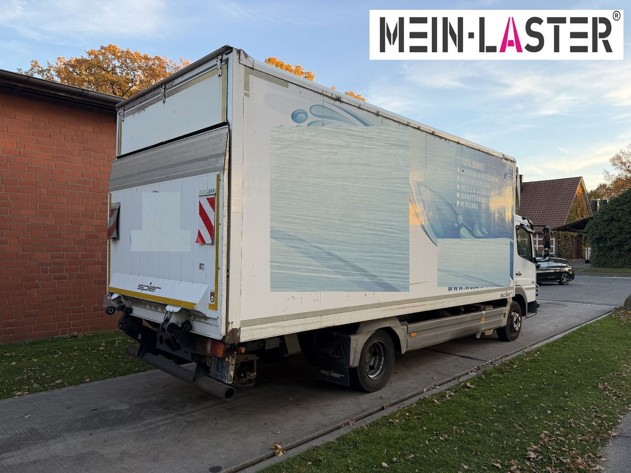 Mercedes-Benz Atego 816 LBW Klima 3 Sitzer - Dobozos kisteherautó: 4 kép. Mercedes-Benz Atego 816 LBW Klima 3 Sitzer - Dobozos kisteherautó: 4 kép.