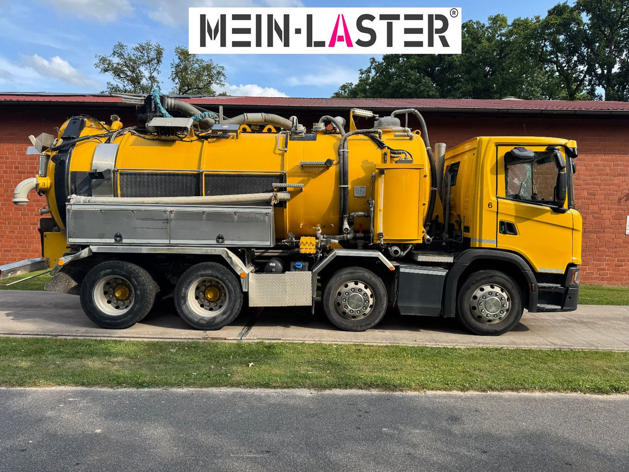 Scania G 450 8x4 Kaiser Twister Komfort V2A Funk - Szippantós autó: 3 kép. Scania G 450 8x4 Kaiser Twister Komfort V2A Funk - Szippantós autó: 3 kép.