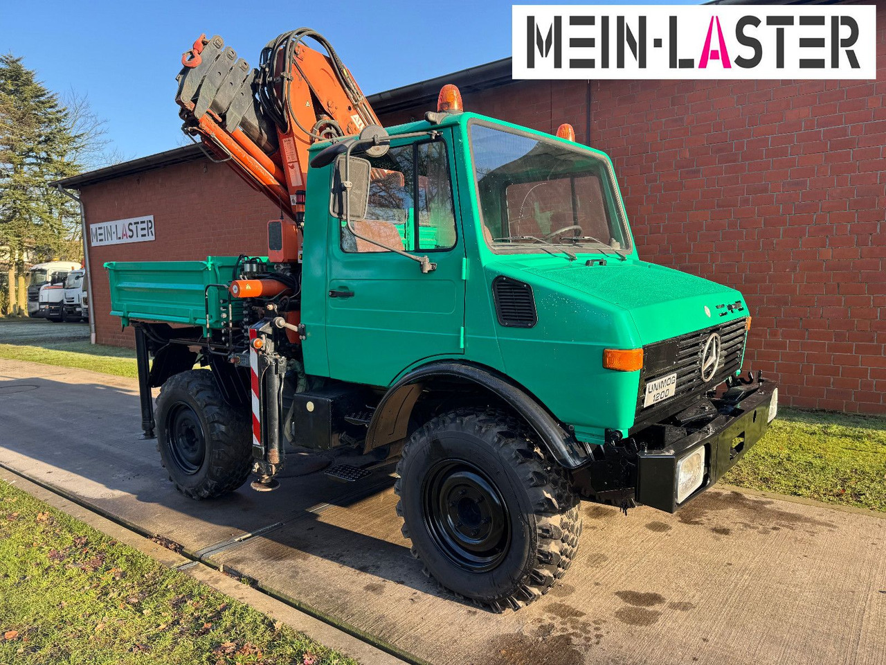Unimog U 1200 Atlas 75.2 Kran 14 m Funk FB *1. Hand - Darus autó: 4 kép. Unimog U 1200 Atlas 75.2 Kran 14 m Funk FB *1. Hand - Darus autó: 4 kép.