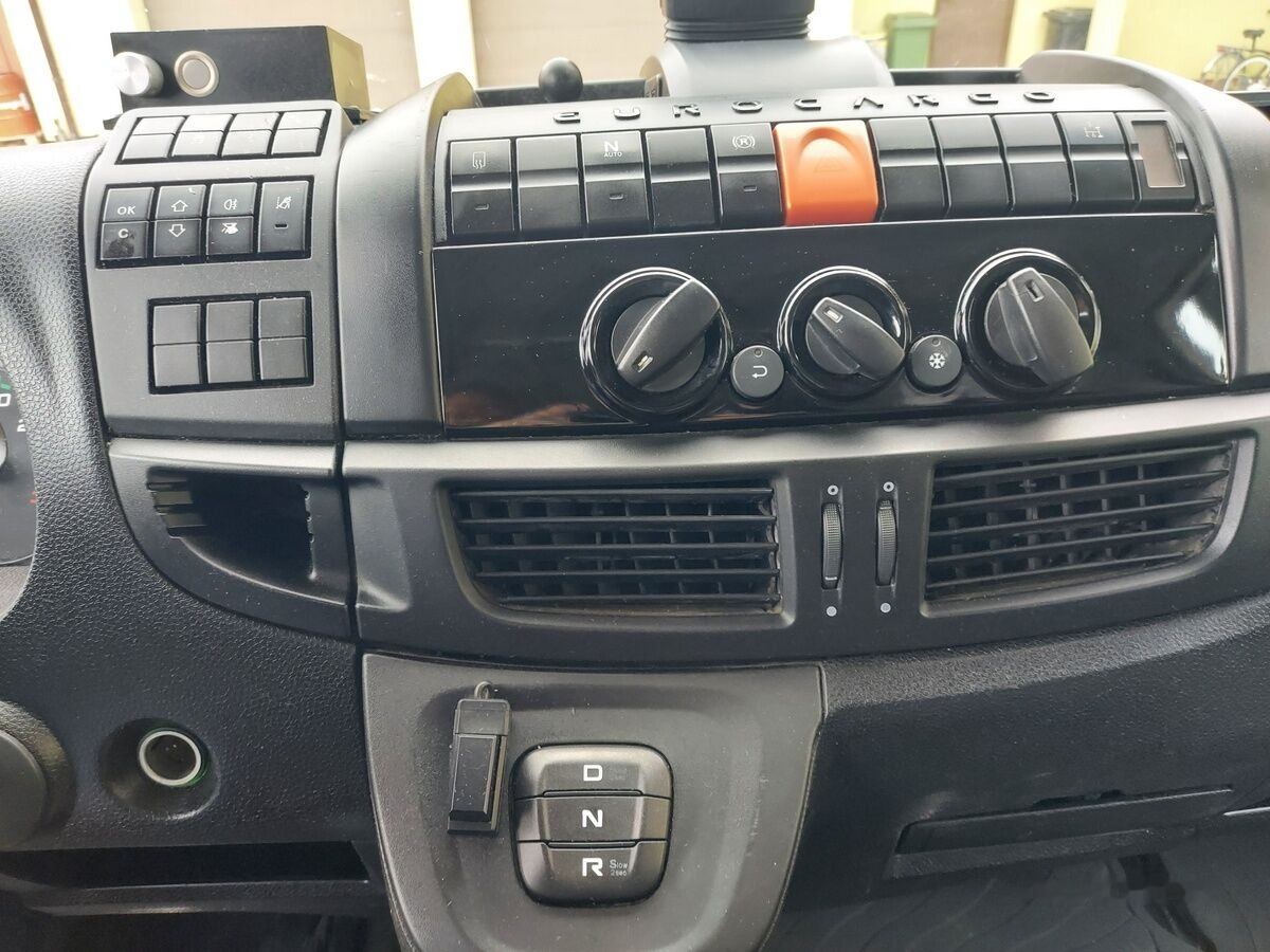 Szemetesautó IVECO Eurocargo Garbage truck FAUN: 35 kép. Szemetesautó IVECO Eurocargo Garbage truck FAUN: 35 kép.