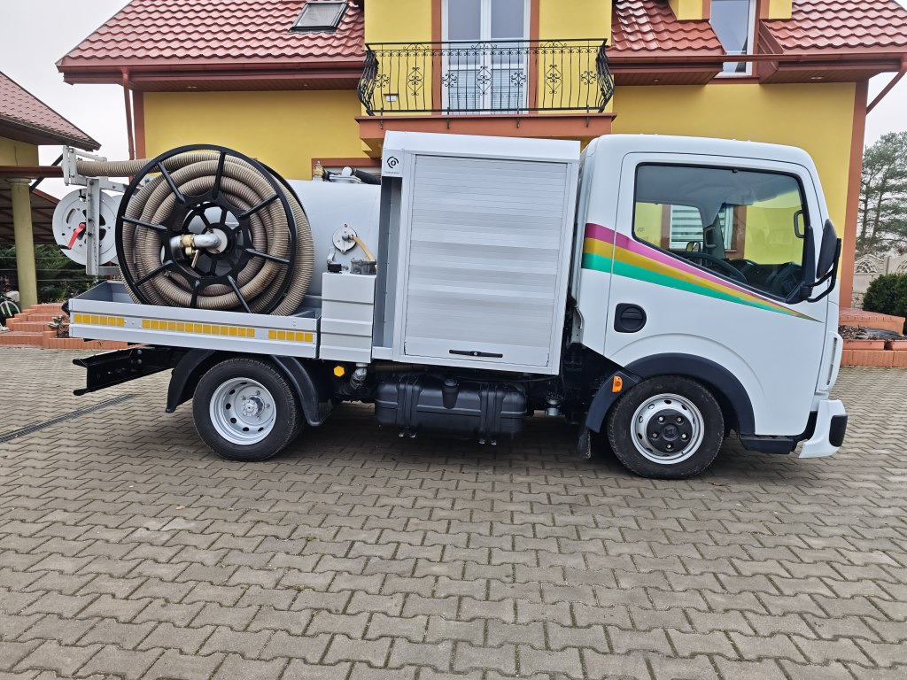 Renault Maxity Kanalreiniger Hydrocureur Saugwagen - Szippantós autó: 5 kép. Renault Maxity Kanalreiniger Hydrocureur Saugwagen - Szippantós autó: 5 kép.