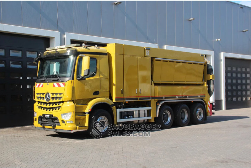 Mercedes-Benz RSP ESE 6 RD 8000 Suction Excavator - Szippantós autó: 1 kép. Mercedes-Benz RSP ESE 6 RD 8000 Suction Excavator - Szippantós autó: 1 kép.