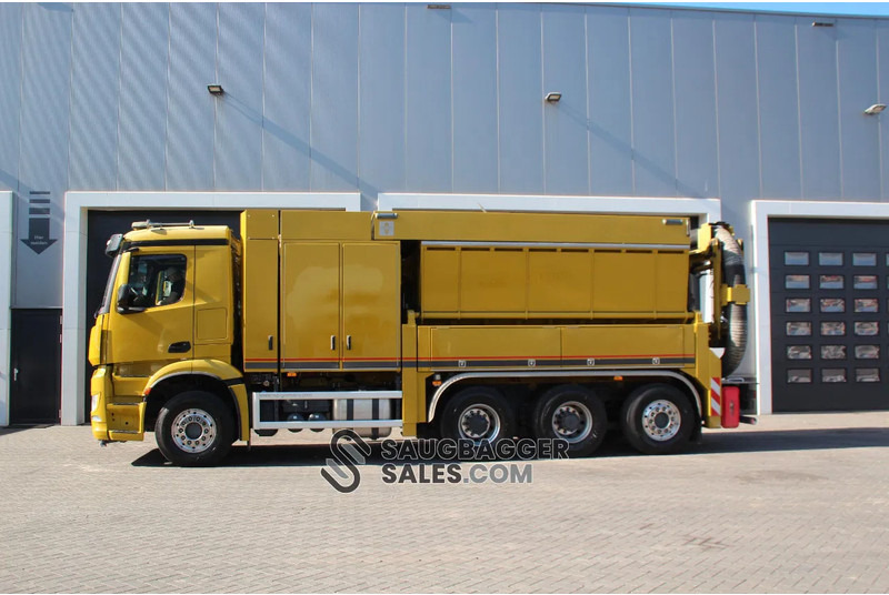 Mercedes-Benz RSP ESE 6 RD 8000 Suction Excavator - Szippantós autó: 3 kép. Mercedes-Benz RSP ESE 6 RD 8000 Suction Excavator - Szippantós autó: 3 kép.