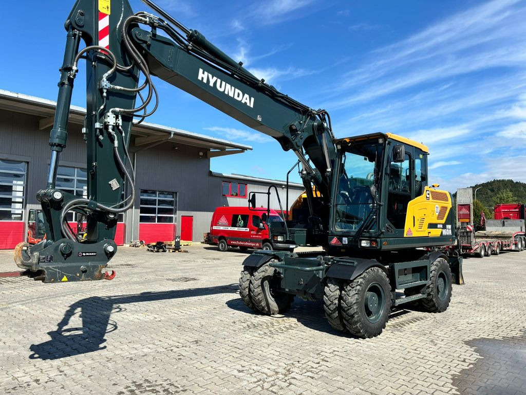 Hyundai HW160A - Gumikerekes kotró: 1 kép. Hyundai HW160A - Gumikerekes kotró: 1 kép.