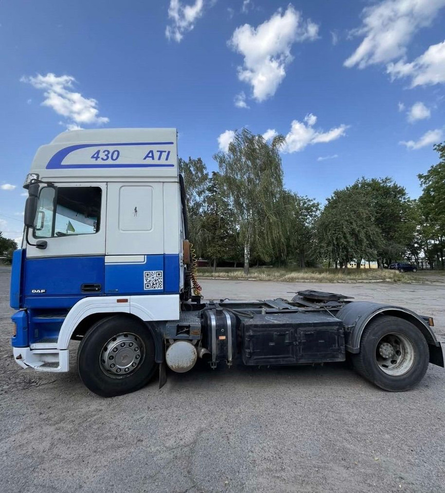 DAF ATI 95.430 - Nyergesvontató: 4 kép. DAF ATI 95.430 - Nyergesvontató: 4 kép.