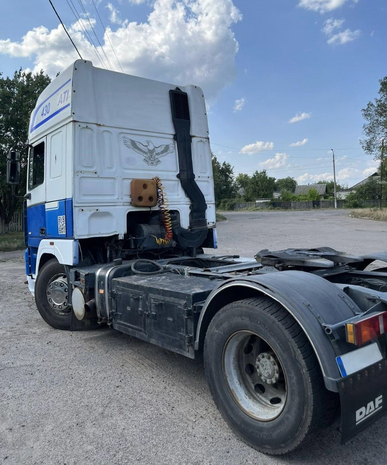 DAF ATI 95.430 - Nyergesvontató: 5 kép. DAF ATI 95.430 - Nyergesvontató: 5 kép.
