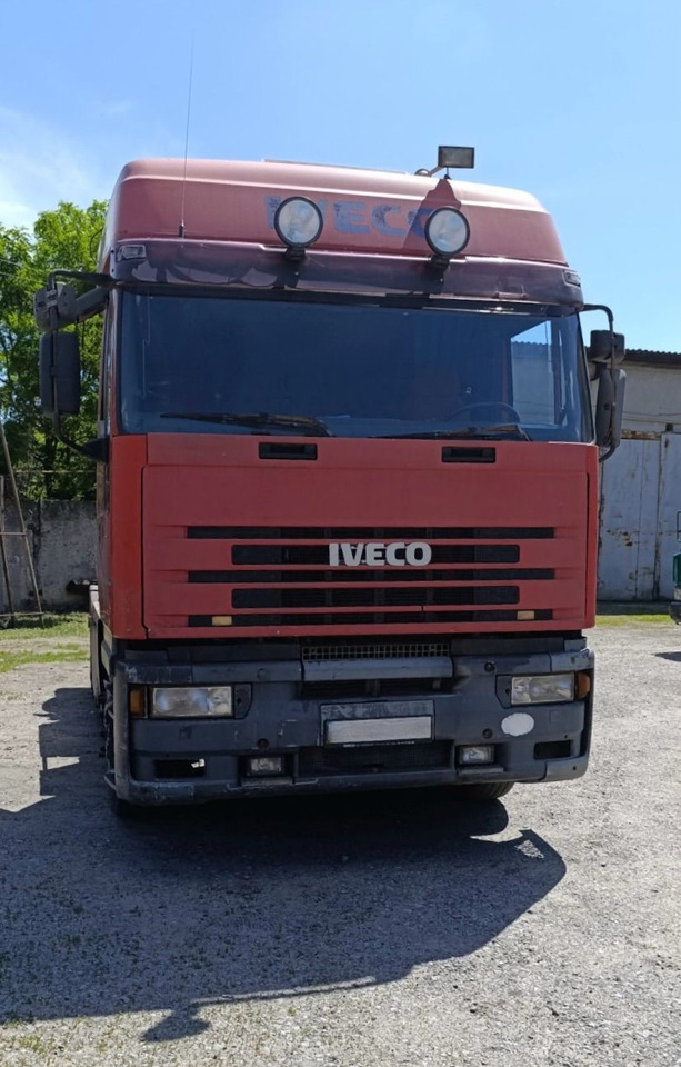 IVECO Eurostar 420 - Nyergesvontató: 2 kép. IVECO Eurostar 420 - Nyergesvontató: 2 kép.