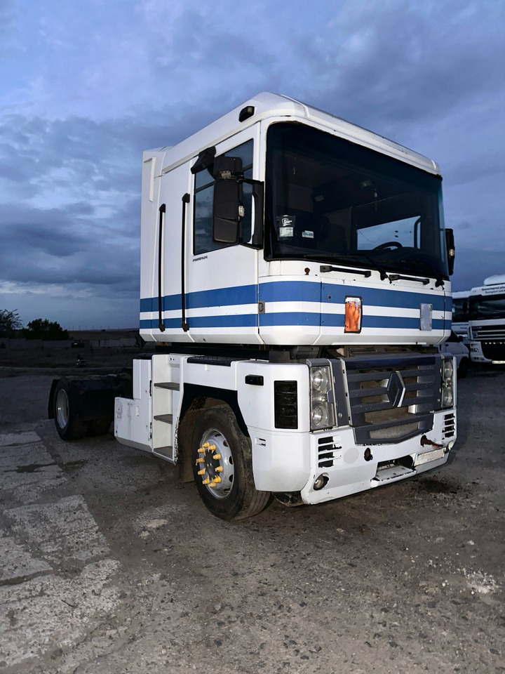 RENAULT Magnum 480 | ID1640S - Nyergesvontató: 1 kép. RENAULT Magnum 480 | ID1640S - Nyergesvontató: 1 kép.