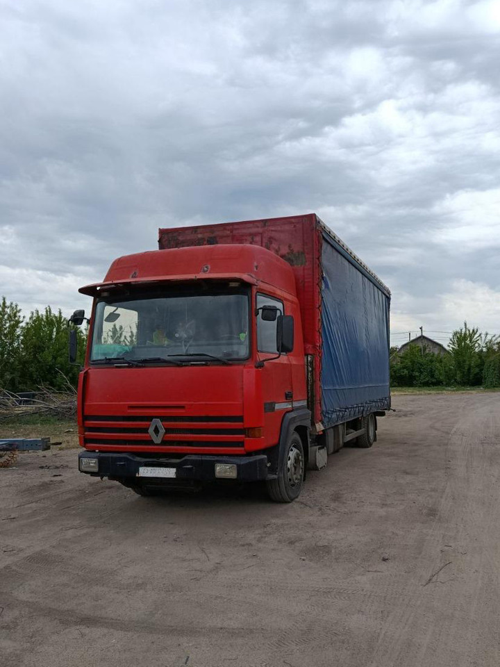 RENAULT Major 340 - Ponyvás teherautó: 4 kép. RENAULT Major 340 - Ponyvás teherautó: 4 kép.