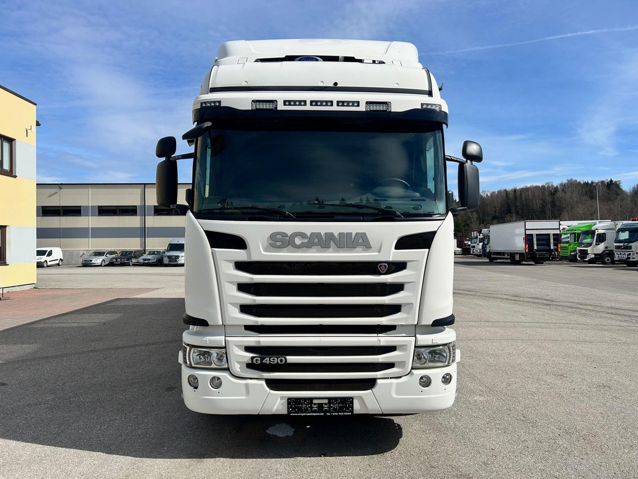 SCANIA G490 - Hűtős teherautó: 4 kép. SCANIA G490 - Hűtős teherautó: 4 kép.