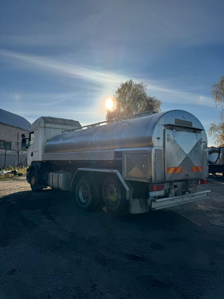 SCANIA R420 - Tartályos teherautó: 5 kép. SCANIA R420 - Tartályos teherautó: 5 kép.