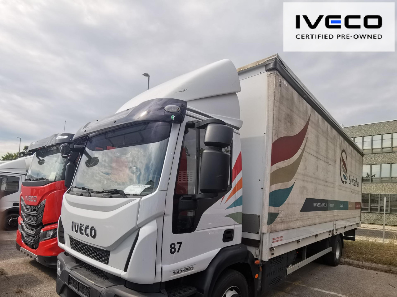 IVECO Pritsche-Schiebeplane-LBW - Ponyvás teherautó: 1 kép. IVECO Pritsche-Schiebeplane-LBW - Ponyvás teherautó: 1 kép.