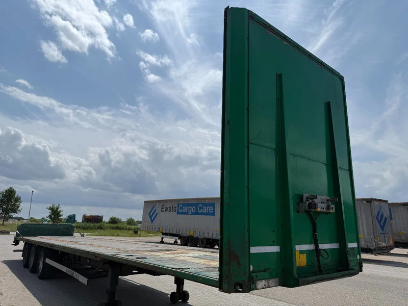 LAG inruil mega's LAG/ Van Hool 2008 / 2006 / 2005 / 1999 / 1998 - Félpótkocsi dobozos: 2 kép. LAG inruil mega's LAG/ Van Hool 2008 / 2006 / 2005 / 1999 / 1998 - Félpótkocsi dobozos: 2 kép.