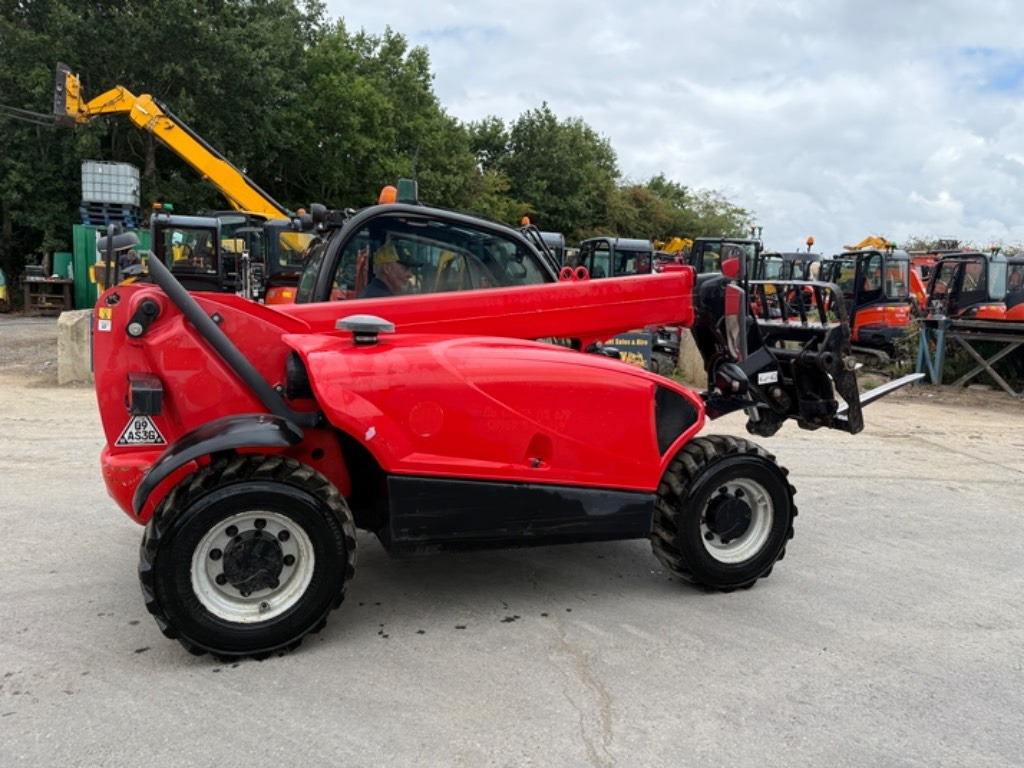 Manitou MT625 H Easy - Teleszkópos rakodó: 1 kép. Manitou MT625 H Easy - Teleszkópos rakodó: 1 kép.