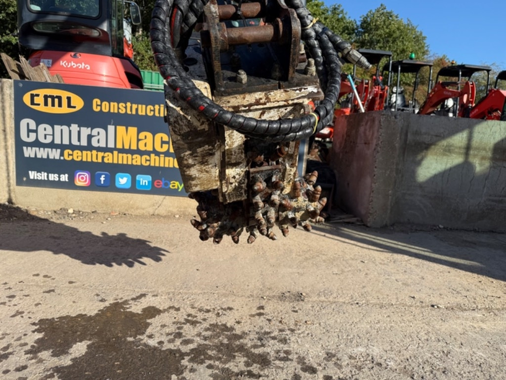 Simex TF100 - Árokásó: 5 kép. Simex TF100 - Árokásó: 5 kép.