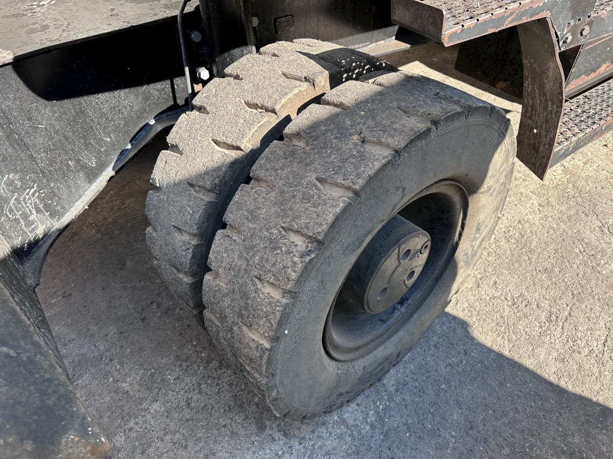 CATERPILLAR M 318 MH mit Greifer Kein 3022 3026 320 322 - Hulladék kotró: 5 kép. CATERPILLAR M 318 MH mit Greifer Kein 3022 3026 320 322 - Hulladék kotró: 5 kép.