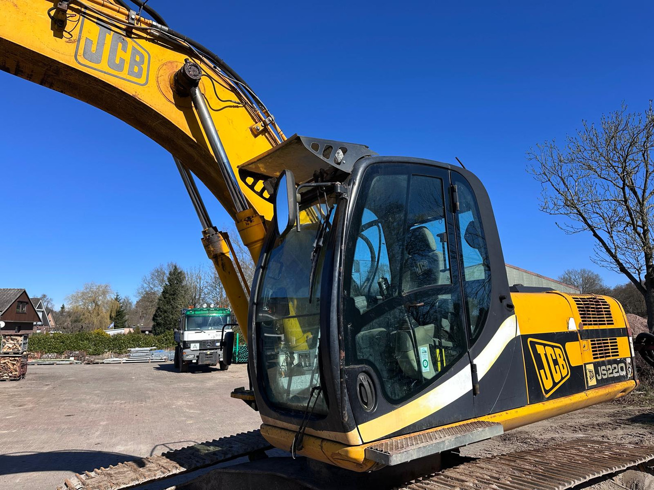 JCB JS 220 LC ISUZU Turbo 175 Hp Rototilt Klima - Lánctalpas kotró: 5 kép. JCB JS 220 LC ISUZU Turbo 175 Hp Rototilt Klima - Lánctalpas kotró: 5 kép.