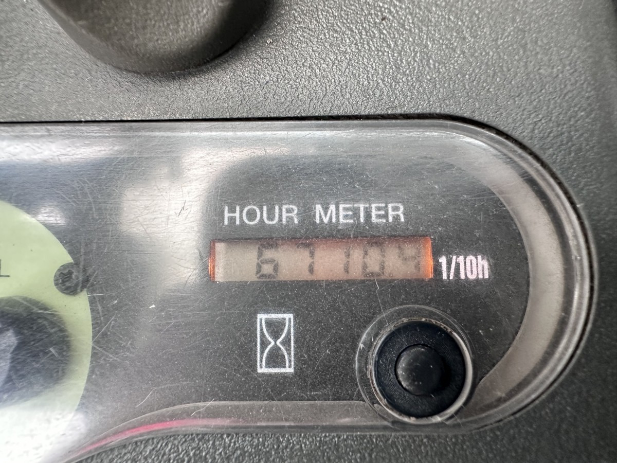 Minikotró YANMAR Vio 75 Top Zustand German machine ! ! !: 13 kép. Minikotró YANMAR Vio 75 Top Zustand German machine ! ! !: 13 kép.