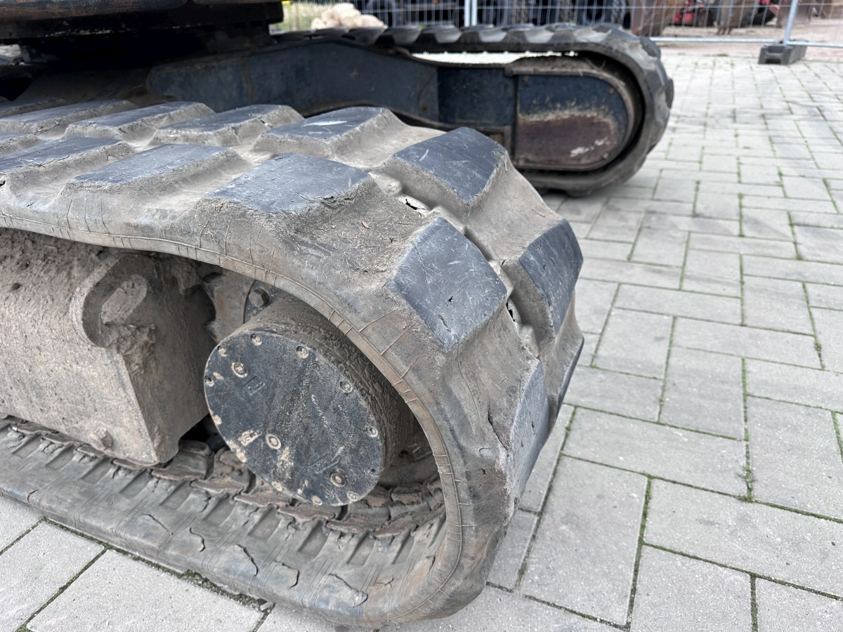 Minikotró YANMAR Vio 75 Top Zustand German machine ! ! !: 23 kép. Minikotró YANMAR Vio 75 Top Zustand German machine ! ! !: 23 kép.