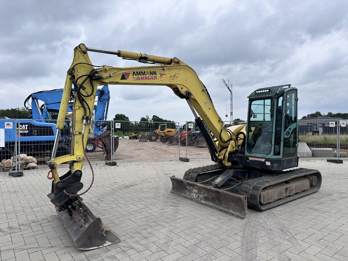 YANMAR Vio 75 Top Zustand German machine ! ! ! - Minikotró: 3 kép. YANMAR Vio 75 Top Zustand German machine ! ! ! - Minikotró: 3 kép.