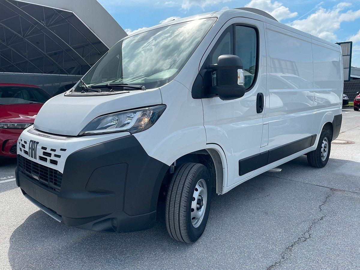 Fiat Ducato 30L L2H1-120-Klima;Temp;P.Sens;DAB+;2025 - Kis furgon: 1 kép. Fiat Ducato 30L L2H1-120-Klima;Temp;P.Sens;DAB+;2025 - Kis furgon: 1 kép.