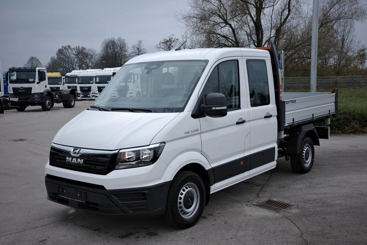 MAN TGE 3.140 L3 DoKa (3+4) 3-Seiten-Kipper - Billenőplatós kisteherautó, Duplakabinos kisteherautó: 1 kép. MAN TGE 3.140 L3 DoKa (3+4) 3-Seiten-Kipper - Billenőplatós kisteherautó, Duplakabinos kisteherautó: 1 kép.