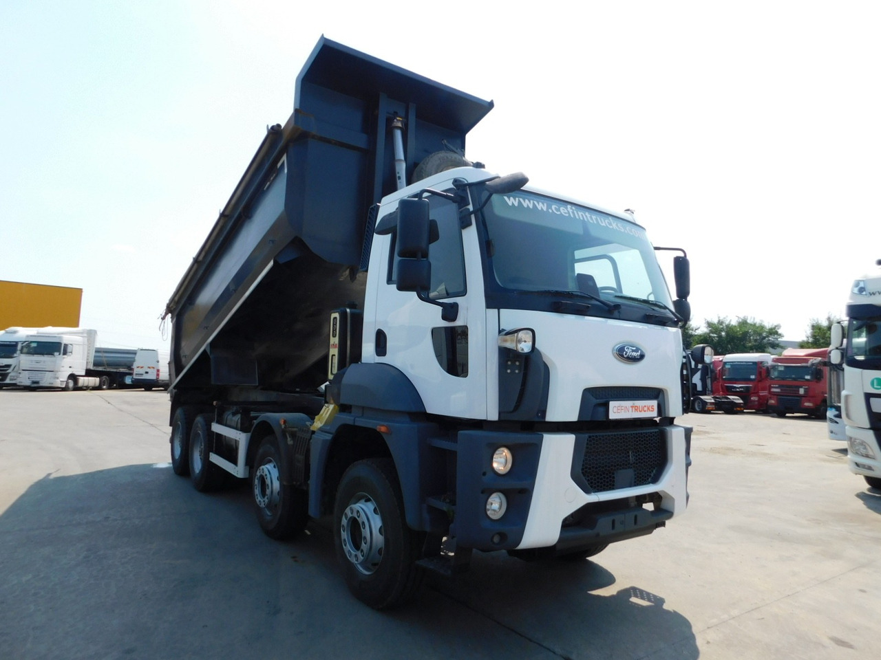 Ford 4142d 8x4 dcab e6 16s2230 - Billenőplatós teherautó: 2 kép. Ford 4142d 8x4 dcab e6 16s2230 - Billenőplatós teherautó: 2 kép.