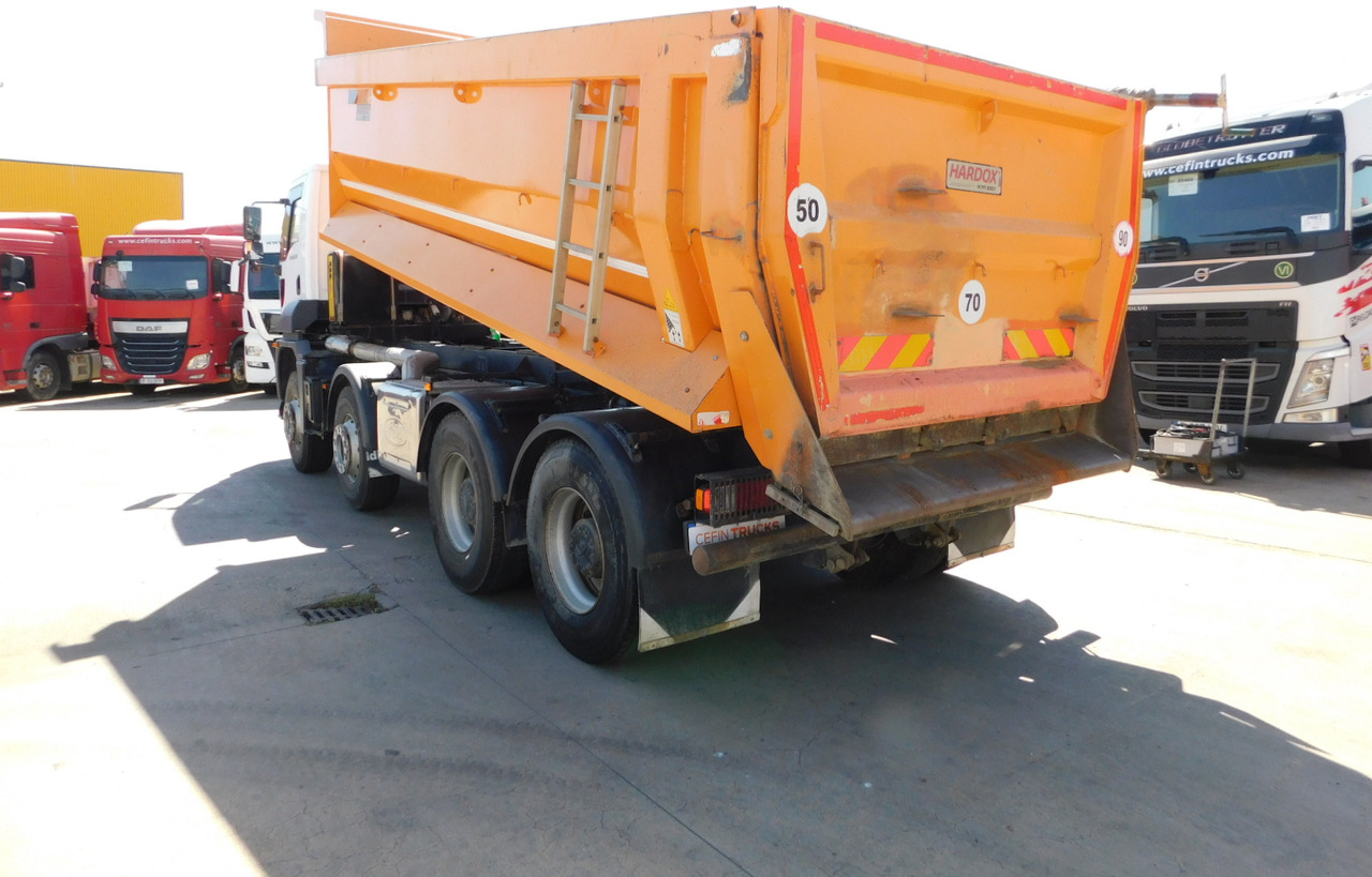 Ford 4142d 8x4 dcab e6 16s2230 - Billenőplatós teherautó: 4 kép. Ford 4142d 8x4 dcab e6 16s2230 - Billenőplatós teherautó: 4 kép.