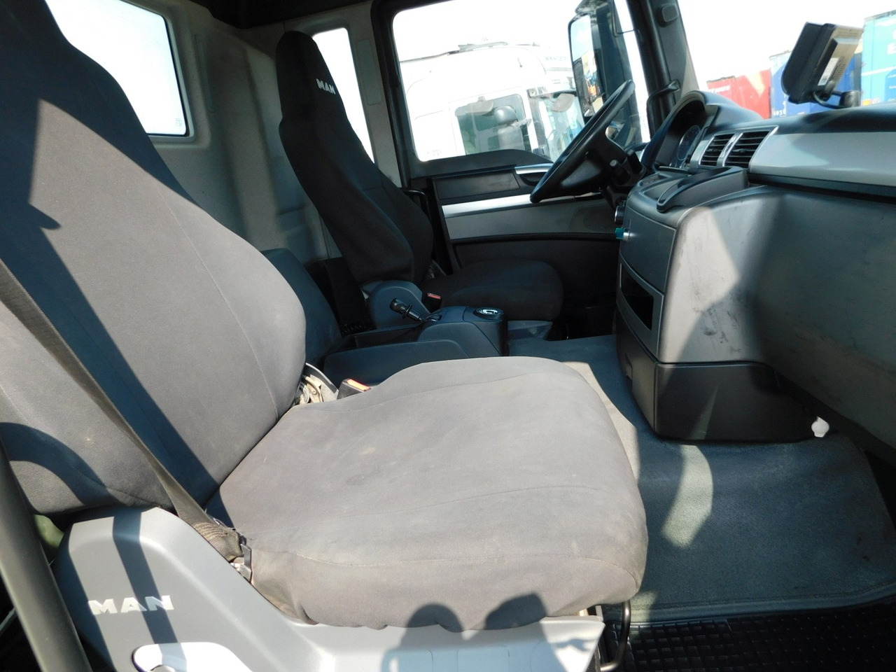 Man Tgs 32400 - Betonmixer: 5 kép. Man Tgs 32400 - Betonmixer: 5 kép.