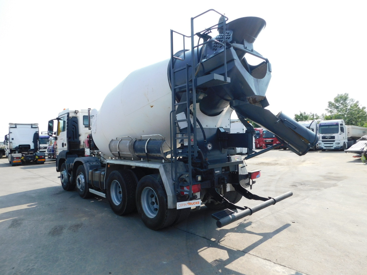 Man Tgs 32400 - Betonmixer: 4 kép. Man Tgs 32400 - Betonmixer: 4 kép.
