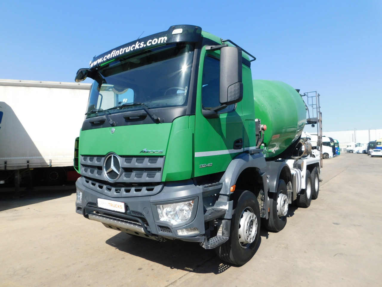 Mercedes Arocs 3243 - Betonmixer: 1 kép. Mercedes Arocs 3243 - Betonmixer: 1 kép.