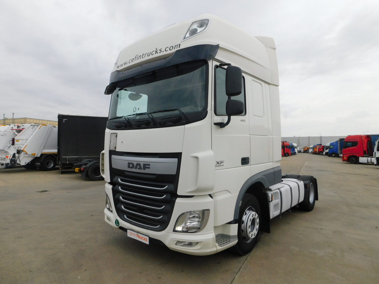 Daf Xf 460 ft - Nyergesvontató: 1 kép. Daf Xf 460 ft - Nyergesvontató: 1 kép.