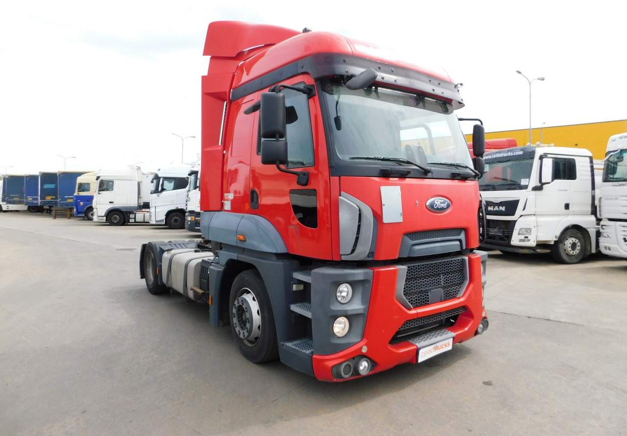 Ford 1848t 4x2 scab e6 12tx2620 - Nyergesvontató: 2 kép. Ford 1848t 4x2 scab e6 12tx2620 - Nyergesvontató: 2 kép.