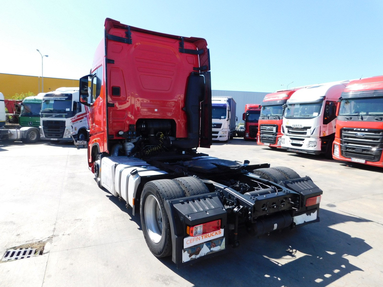 Ford F max ll 4x2 scab e6 12tx2620 - Nyergesvontató: 4 kép. Ford F max ll 4x2 scab e6 12tx2620 - Nyergesvontató: 4 kép.