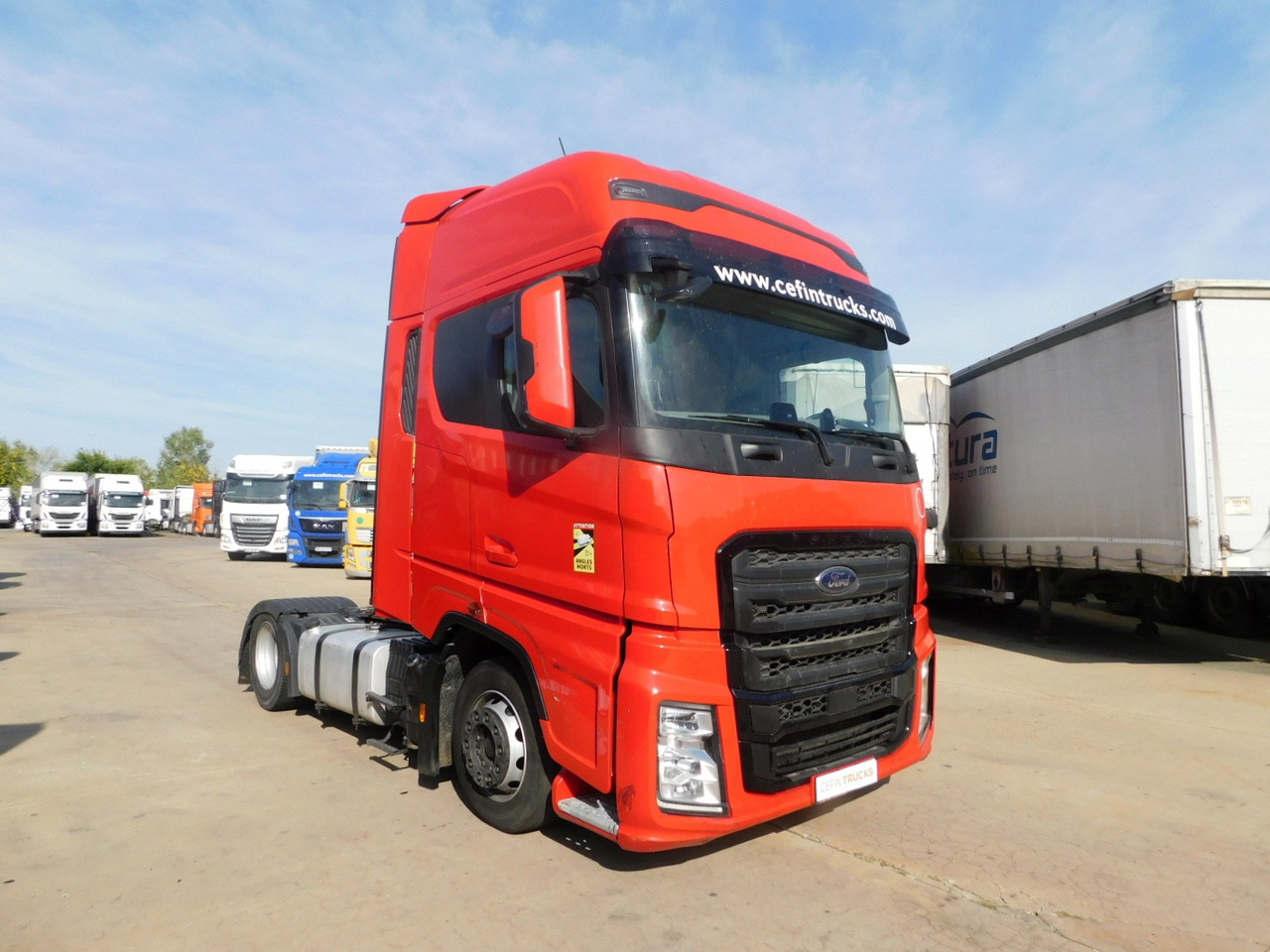 Ford F max ll 4x2 scab e6 12tx2620 - Nyergesvontató: 2 kép. Ford F max ll 4x2 scab e6 12tx2620 - Nyergesvontató: 2 kép.