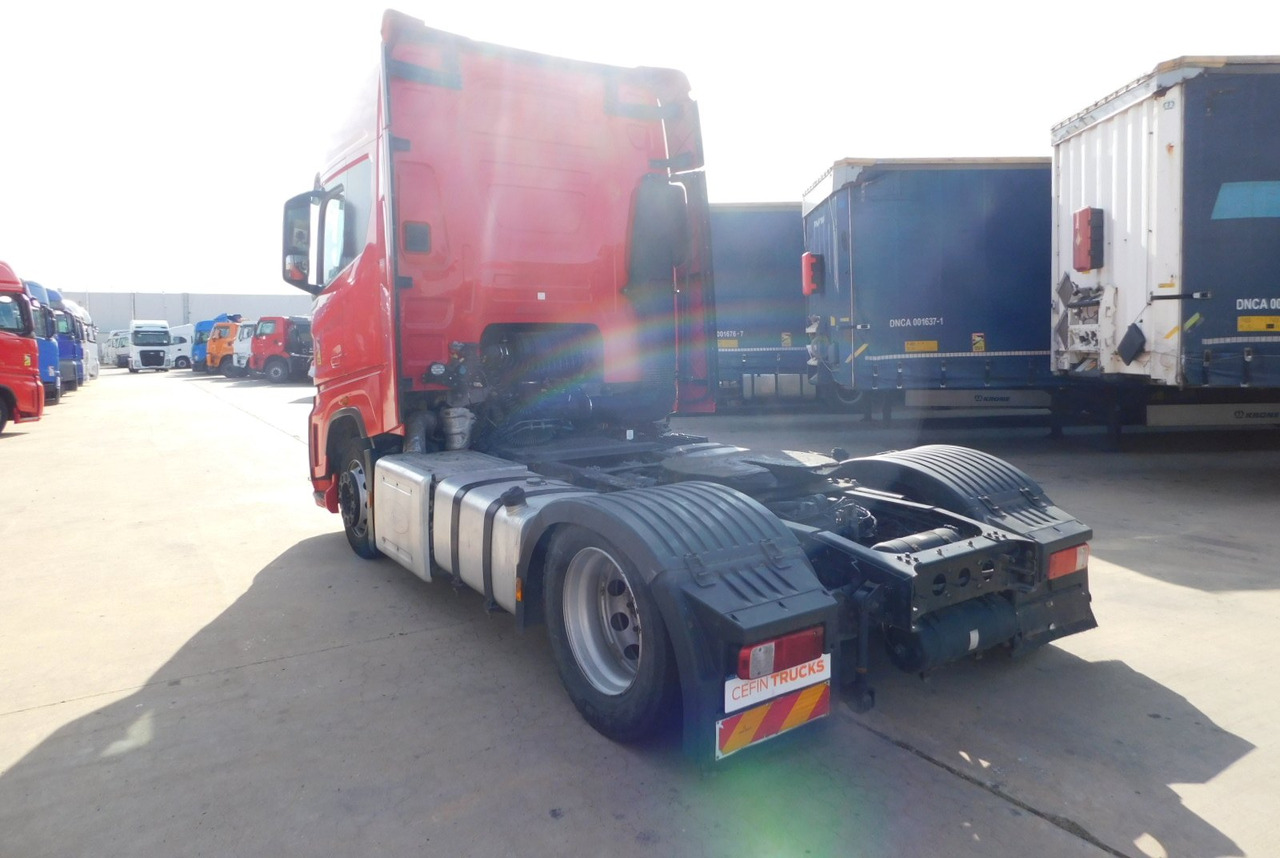 Ford F max ll 4x2 scab e6 12tx2620 - Nyergesvontató: 4 kép. Ford F max ll 4x2 scab e6 12tx2620 - Nyergesvontató: 4 kép.