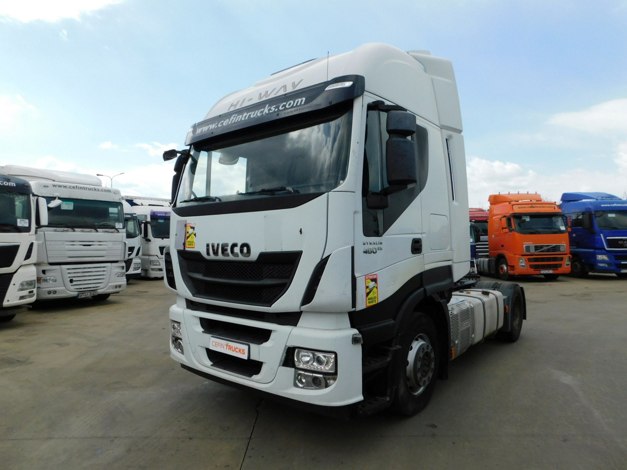 Iveco As440tp - Nyergesvontató: 1 kép. Iveco As440tp - Nyergesvontató: 1 kép.