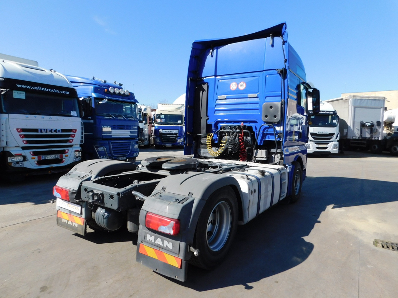 Man Tgx 18440 - Nyergesvontató: 3 kép. Man Tgx 18440 - Nyergesvontató: 3 kép.