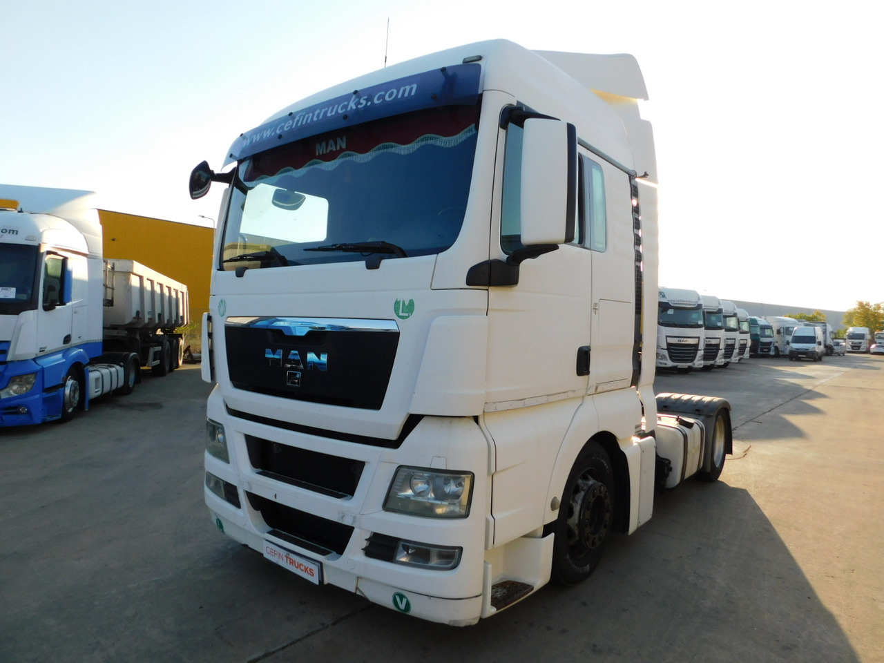 Man Tgx 18440 - Nyergesvontató: 1 kép. Man Tgx 18440 - Nyergesvontató: 1 kép.
